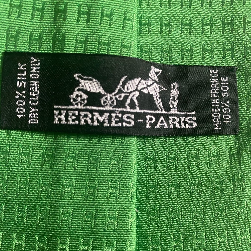 Green Hermès Silk Printed H Tie